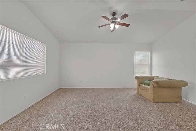 13207 Eastview, Victorville CA: https://media.crmls.org/medias/1dfa044f-a072-4e2f-affa-90e28c633377.jpg