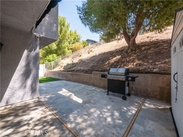 Detail Gallery Image 20 of 23 For 1241 Oakcrest Cir, Corona,  CA 92882 - 4 Beds | 2/1 Baths