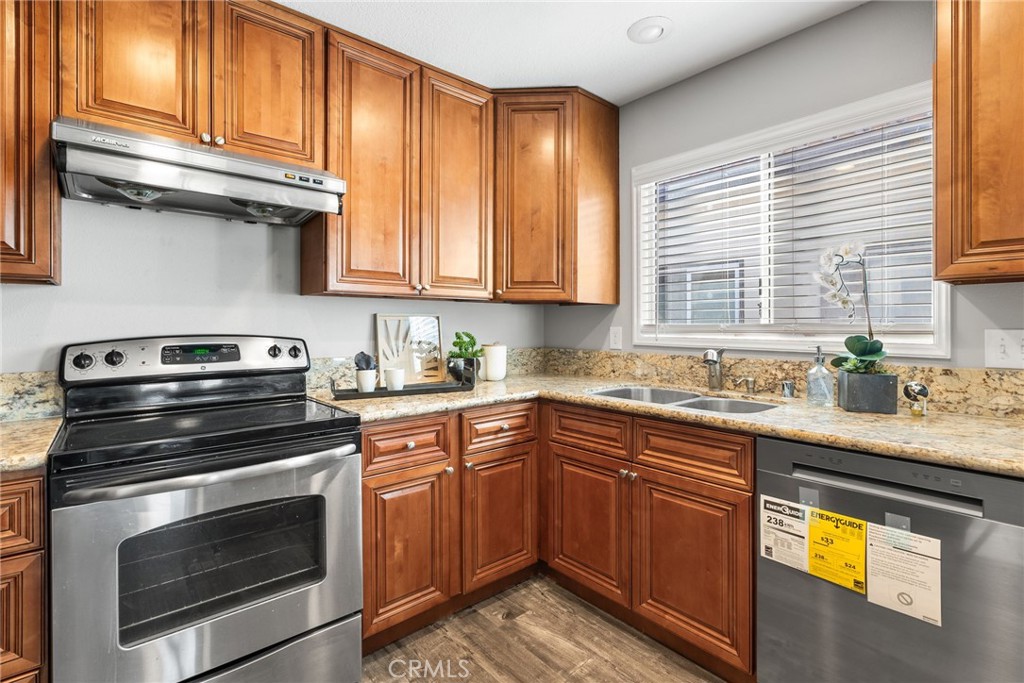 1dfb1162 39e4 43f2 A300 A696f7db10ad