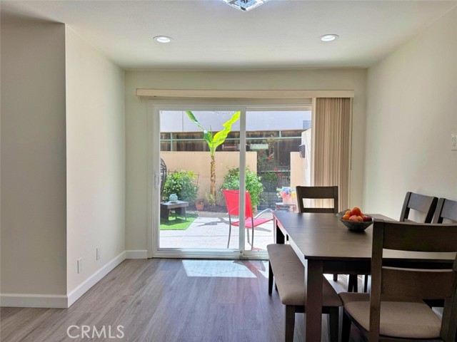 Detail Gallery Image 14 of 49 For 3534 Del Amo Blvd, Torrance,  CA 90503 - 4 Beds | 2/1 Baths