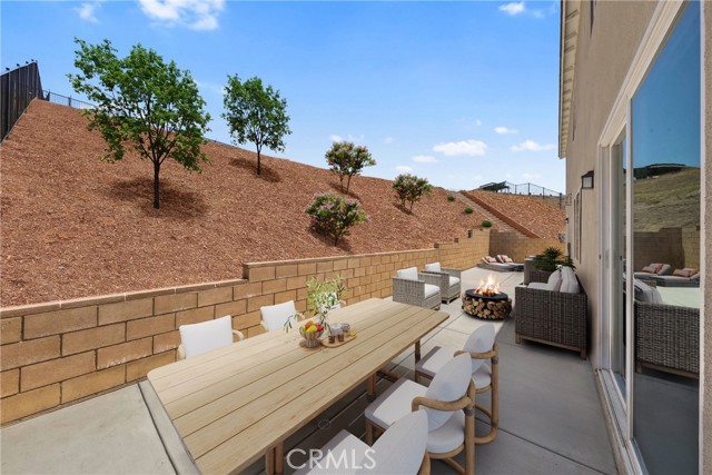 33168 Toledo Bend Court, Winchester CA: https://media.crmls.org/medias/1dfc7316-2810-4080-8121-7490625bf74f.jpg