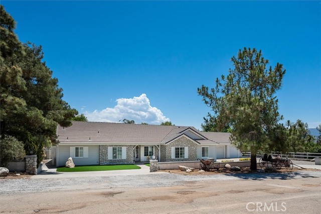 33314 Pewter Road, Agua Dulce, California 91390, 4 Bedrooms Bedrooms, ,2 BathroomsBathrooms,Single Family Residence,For Sale,Pewter,SR24144666