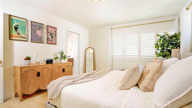 17698 Locust Street, Fountain Valley CA: https://media.crmls.org/medias/1dfd5c54-7175-47c8-be48-5afade32db96.jpg