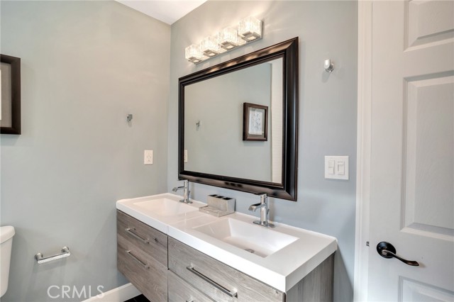 Detail Gallery Image 19 of 38 For 20807 Vose St, Winnetka,  CA 91306 - 3 Beds | 2/1 Baths