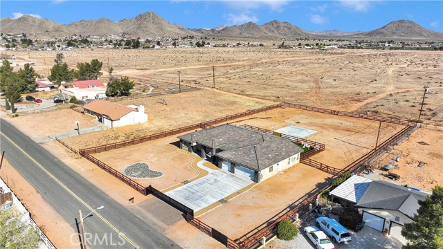Detail Gallery Image 41 of 47 For 21192 Zuni Rd, Apple Valley,  CA 92307 - 4 Beds | 3/1 Baths