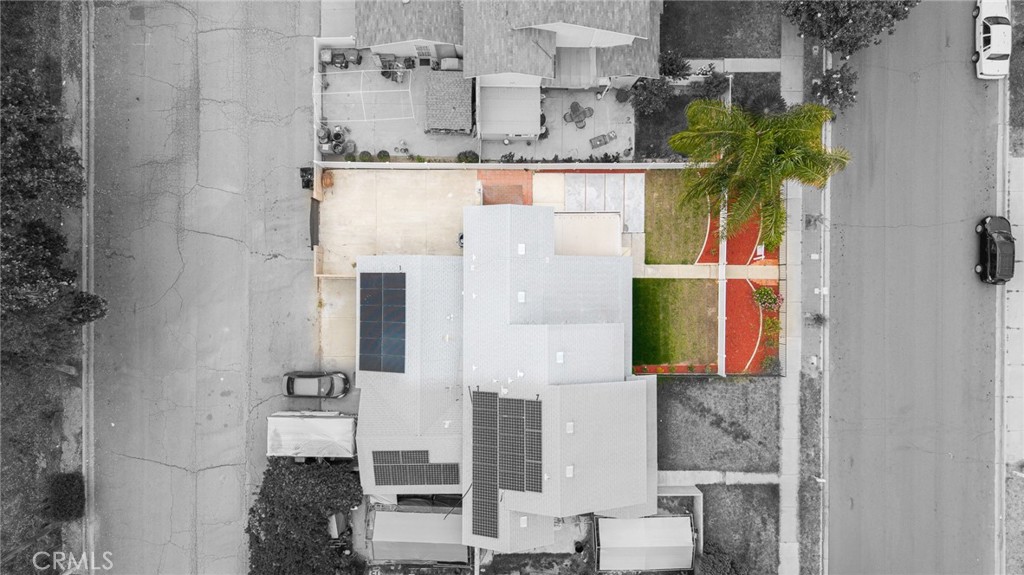 https://media.crmls.org/medias/1e002dd6-f310-4fc7-aad0-a87c77be9722.jpg?preset=X-Large