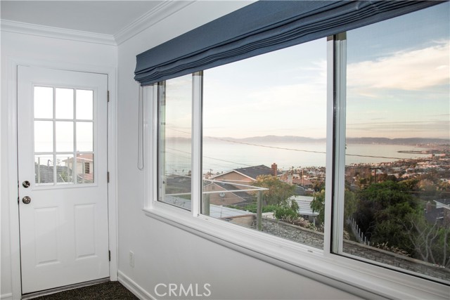 Detail Gallery Image 25 of 48 For 229 via Pasqual, Redondo Beach,  CA 90277 - 4 Beds | 4 Baths