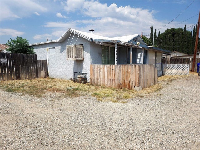 Detail Gallery Image 2 of 3 For 34612 Avenue E, Yucaipa,  CA 92399 - – Beds | – Baths