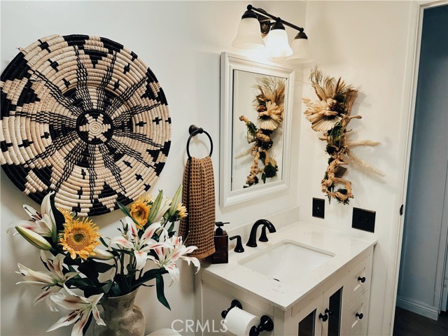 Detail Gallery Image 10 of 17 For 45180 El Reposo Rd, Aguanga,  CA 92536 - 3 Beds | 2 Baths