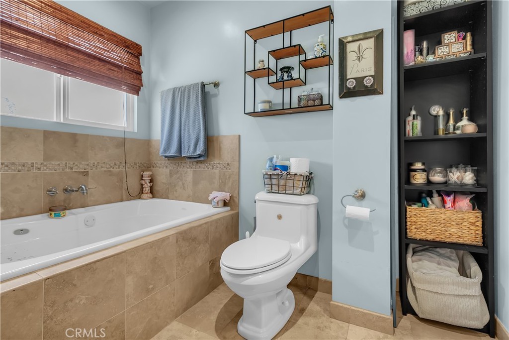 MLS #DW25254509 image #15