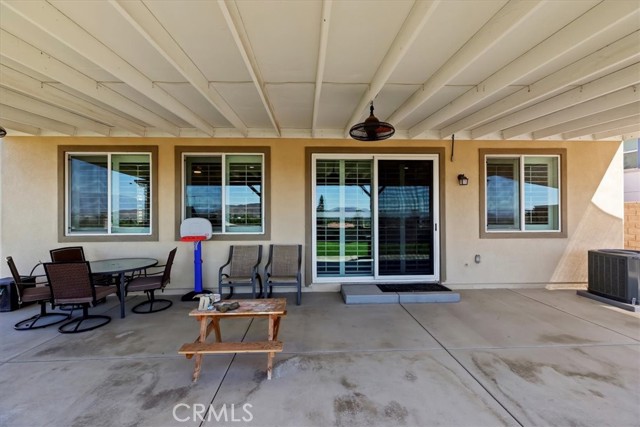 12640 Jaden Court, Grand Terrace CA: https://media.crmls.org/medias/1e03c46a-79fd-4e7f-a917-dd796c465ef6.jpg