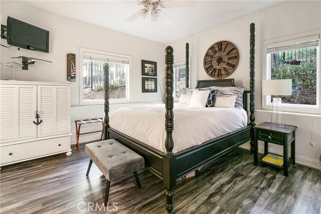 Detail Gallery Image 21 of 48 For 343 Garden, Lake Arrowhead,  CA 92352 - 5 Beds | 3 Baths