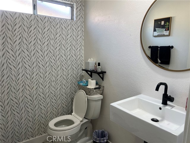 Detail Gallery Image 19 of 32 For 25886 Faircrest Cir, Hemet,  CA 92544 - 4 Beds | 2/1 Baths