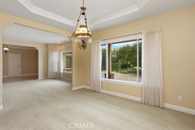 1103 Mcdonald Meadows, Fallbrook CA: https://media.crmls.org/medias/1e06a8eb-16e9-4333-9db9-5f790b40bd98.jpg