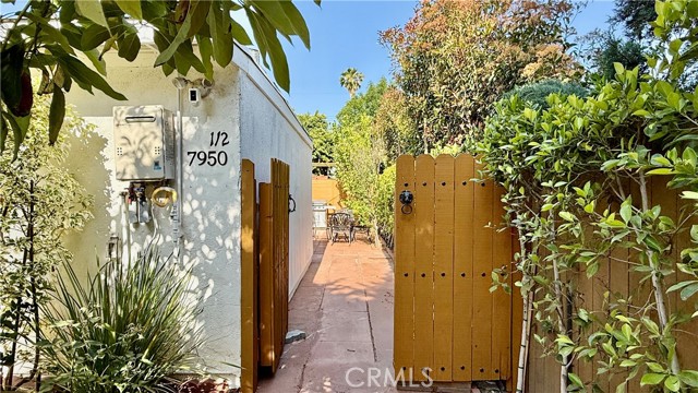 7950 Capistrano Avenue, West Hills CA: https://media.crmls.org/medias/1e06cc7a-ac8a-41da-9c28-ff5106798b6c.jpg