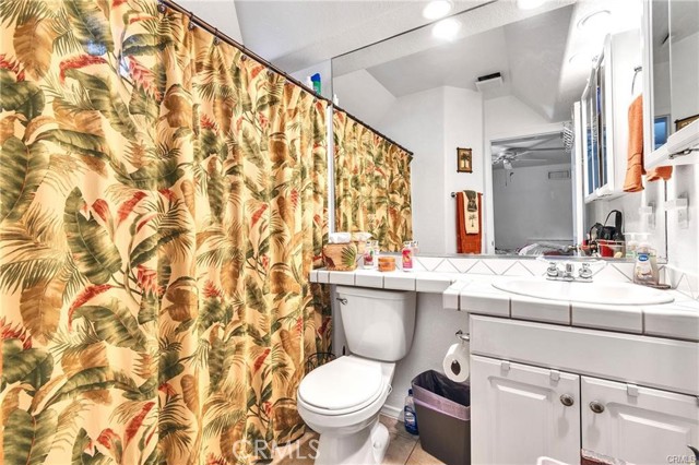 Detail Gallery Image 23 of 37 For 29641 Vacation Dr, Canyon Lake,  CA 92587 - 4 Beds | 3/1 Baths