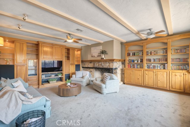 Detail Gallery Image 25 of 57 For 10132 Hadley, Northridge,  CA 91324 - 4 Beds | 3 Baths