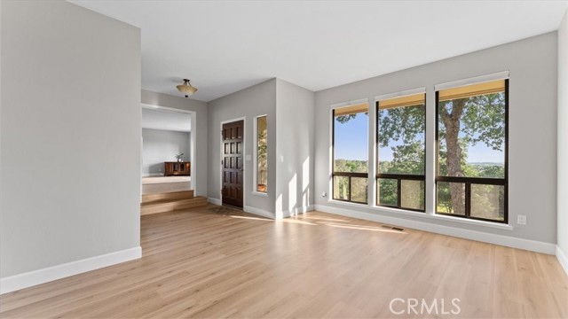 29 Zepher Way, Oroville CA: https://media.crmls.org/medias/1e085100-0796-4787-92fc-937165e37040.jpg