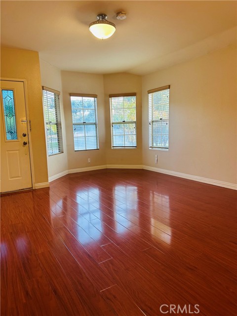 Detail Gallery Image 5 of 28 For 555 W Lemon Ave, Monrovia,  CA 91016 - 4 Beds | 2/1 Baths