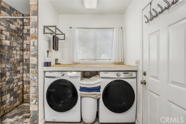 9269 Wood Road, Forest Falls CA: https://media.crmls.org/medias/1e0a02be-4b35-4137-9f12-4ab29e9d70e8.jpg