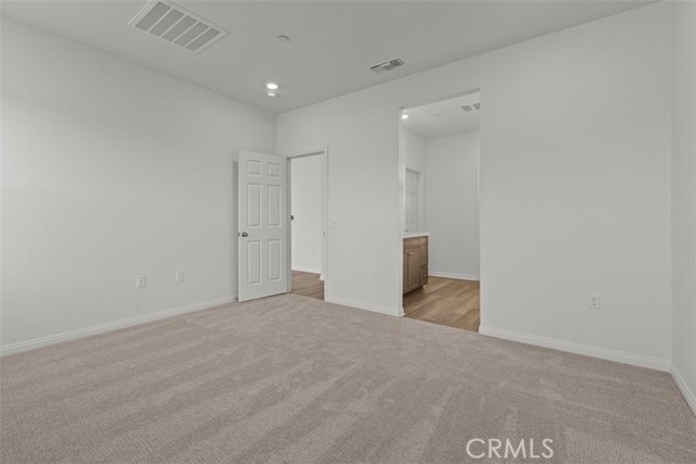 19952 Paintbrush Drive, Riverside CA: https://media.crmls.org/medias/1e0a71ce-da44-417a-a5e8-f206a52d0fbf.jpg