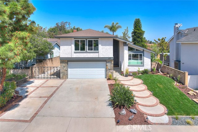 Image 3 for 6581 E Carnegie Ave, Anaheim Hills, CA 92807