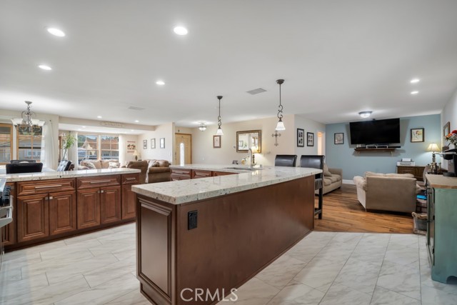 Detail Gallery Image 10 of 50 For 1059 Rambling, Simi Valley,  CA 93065 - 4 Beds | 3 Baths