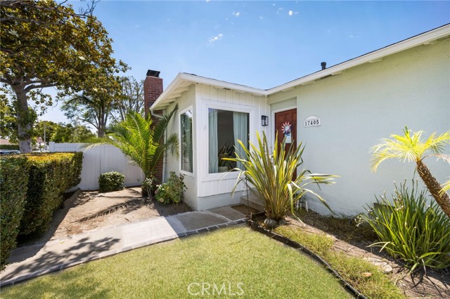 Detail Gallery Image 2 of 37 For 17405 Kornblum Ave, Torrance,  CA 90504 - 3 Beds | 1 Baths
