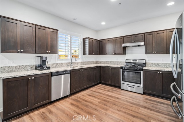 Detail Gallery Image 19 of 49 For 2434 Lugar Hermoso Ct, Rosamond,  CA 93560 - 4 Beds | 2/1 Baths