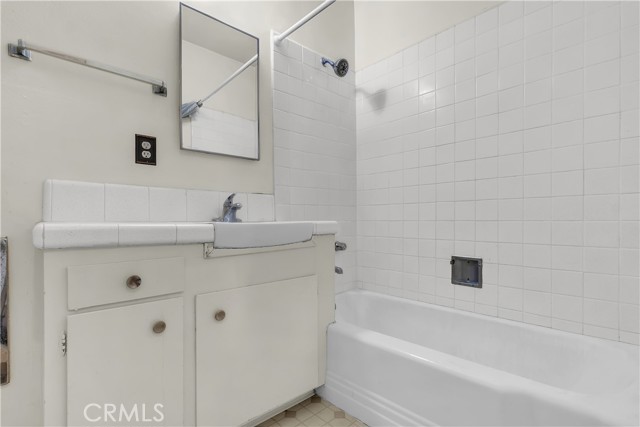 Detail Gallery Image 29 of 33 For 6086 Horner, Los Angeles,  CA 90035 - – Beds | – Baths