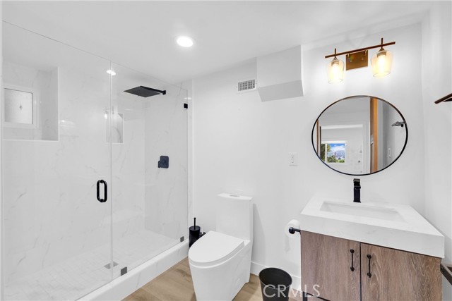 1923 HOLLYVISTA, Los Angeles CA: https://media.crmls.org/medias/1e0d8e4a-95b3-40cc-804b-8abafa647f11.jpg