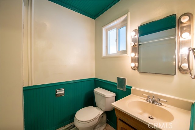 Detail Gallery Image 19 of 22 For 1310 W Sacramento Ave, Chico,  CA 95926 - 3 Beds | 2 Baths