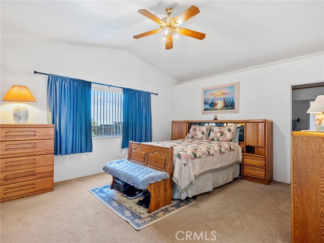 Detail Gallery Image 20 of 50 For 8840 Smoke Tree Rd, Phelan,  CA 92371 - 4 Beds | 3 Baths