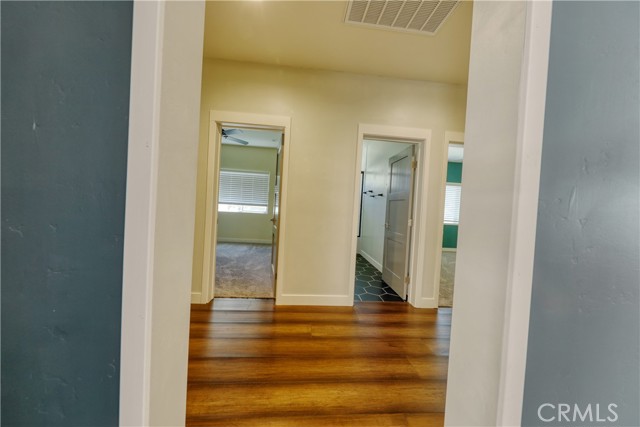 Detail Gallery Image 22 of 66 For 25904 Bear Valley, Tehachapi,  CA 93561 - 3 Beds | 2/1 Baths