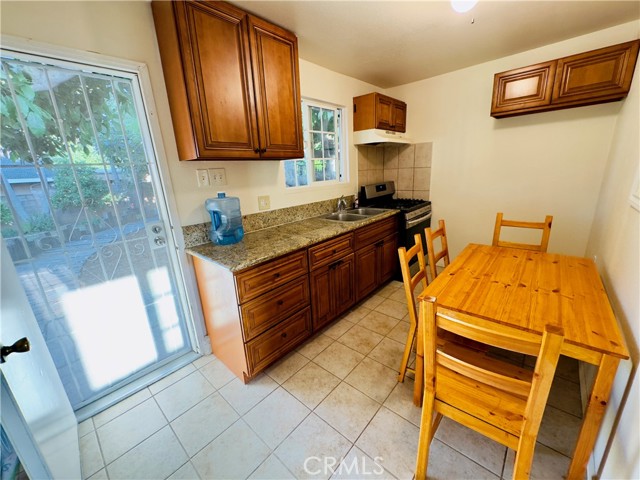 14542 Los Robles Avenue, Hacienda Heights CA: https://media.crmls.org/medias/1e0f5b2f-da1d-4534-a337-c4812f2e143e.jpg