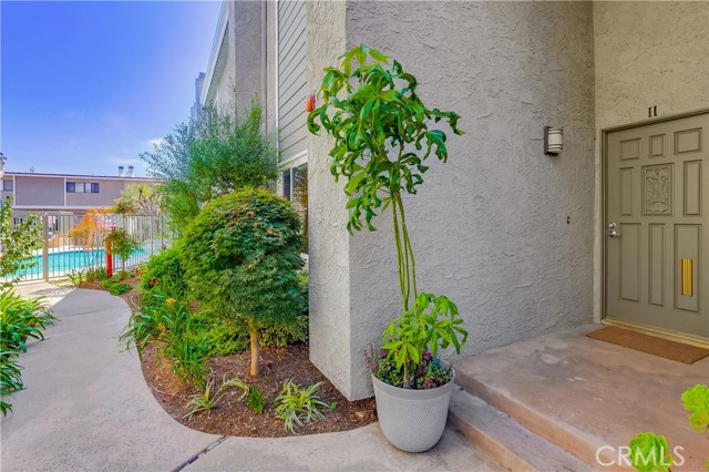 Detail Gallery Image 5 of 73 For 609 Meyer Ln #11,  Redondo Beach,  CA 90278 - 2 Beds | 1/1 Baths
