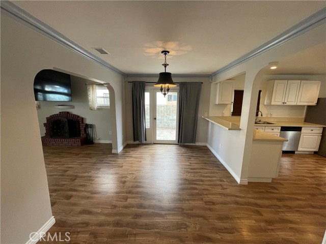 Detail Gallery Image 3 of 16 For 1407 S Ross, Santa Ana,  CA 92707 - 3 Beds | 1 Baths