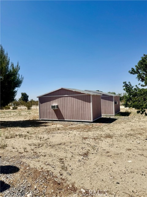 Detail Gallery Image 19 of 21 For 12472 Oasis Rd, Pinon Hills,  CA 92372 - 4 Beds | 3 Baths