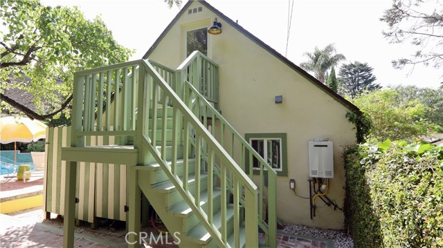 Detail Gallery Image 34 of 43 For 3364 Bennett, Los Angeles,  CA 90068 - 3 Beds | 3 Baths