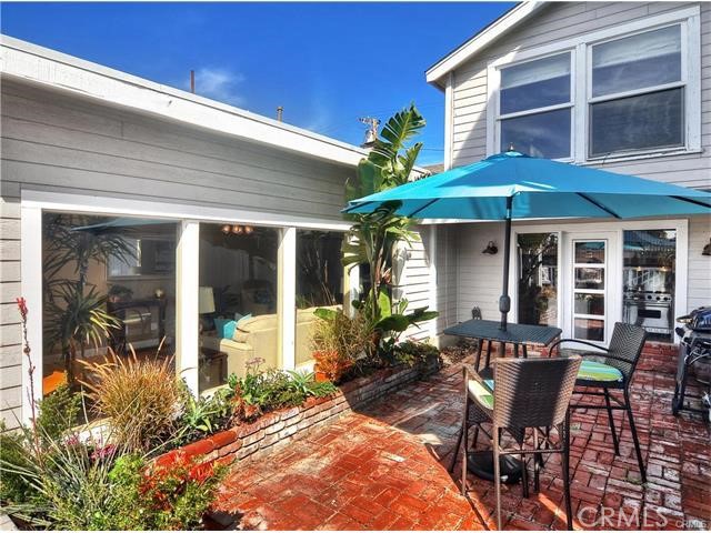Detail Gallery Image 10 of 24 For 16767 Bayview Dr, Sunset Beach,  CA 92649 - 3 Beds | 2 Baths