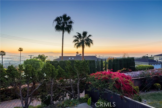 2640 Colt Road, Rancho Palos Verdes, California 90275, 5 Bedrooms Bedrooms, ,2 BathroomsBathrooms,Residential,Sold,Colt,PV22041033