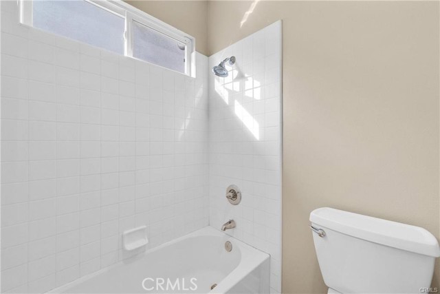 Detail Gallery Image 24 of 37 For 1320 Corte Alemano, Costa Mesa,  CA 92626 - 4 Beds | 2/1 Baths