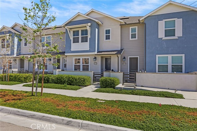 Detail Gallery Image 2 of 39 For 16025 Main St, Chino,  CA 91708 - 3 Beds | 2/1 Baths