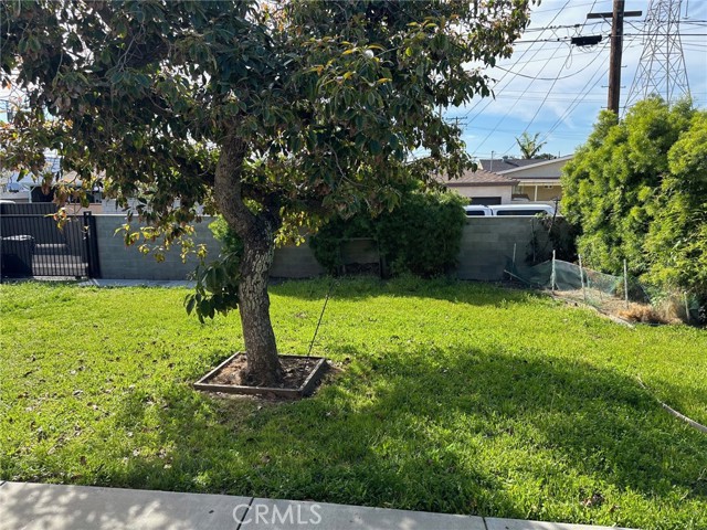 5203 Dulin Avenue, Pico Rivera, California 90660, 3 Bedrooms Bedrooms, ,1 BathroomBathrooms,Single Family Residence,For Sale,Dulin,DW24076115