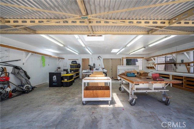 5347 E Bergh Drive, Anaheim Hills CA: https://media.crmls.org/medias/1e18f9fb-58ab-43fc-9ce1-3d3384987cc5.jpg