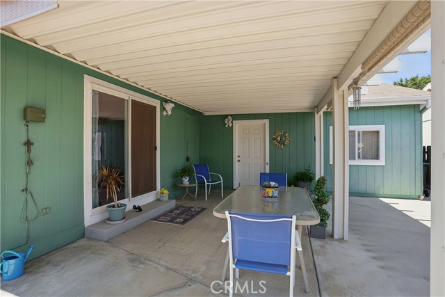 27250 Murrieta Road, Menifee CA: https://media.crmls.org/medias/1e190ffa-4aed-4826-839d-3dc65191f0cb.jpg