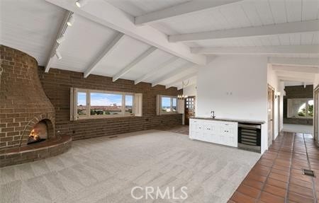 https://media.crmls.org/medias/1e191b2b-609f-4a01-bd93-0a2ab06f6dd4.jpg?preset=X-Large