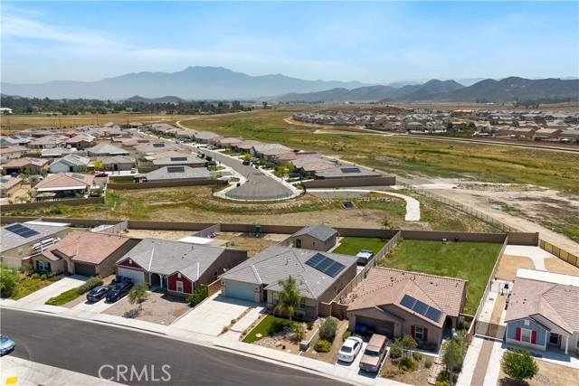29146 Dallas Circle, Winchester CA: https://media.crmls.org/medias/1e193939-5528-42b8-aaec-33cc8b4a045b.jpg
