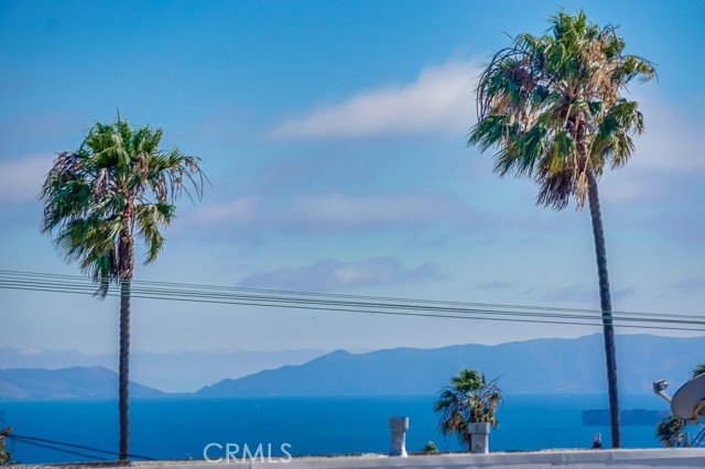 1754 Perch Street, San Pedro CA: https://media.crmls.org/medias/1e1a6855-604b-4f77-b32f-c0b128935723.jpg