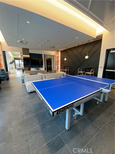 Detail Gallery Image 15 of 26 For 400 S Broadway #1014,  Los Angeles,  CA 90013 - 1 Beds | 1 Baths